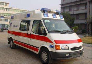 东宁市救护车租赁
